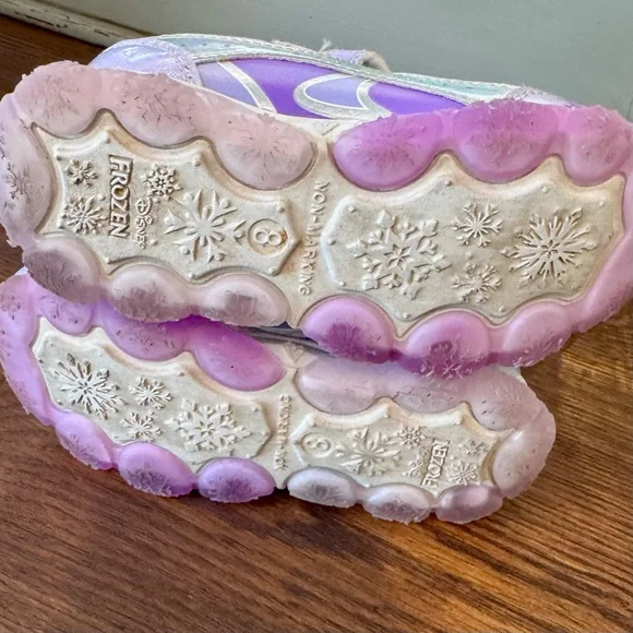 Harper Canyon Frozen Kids' Purple Light Up Sneakers - Picture 4 of 6